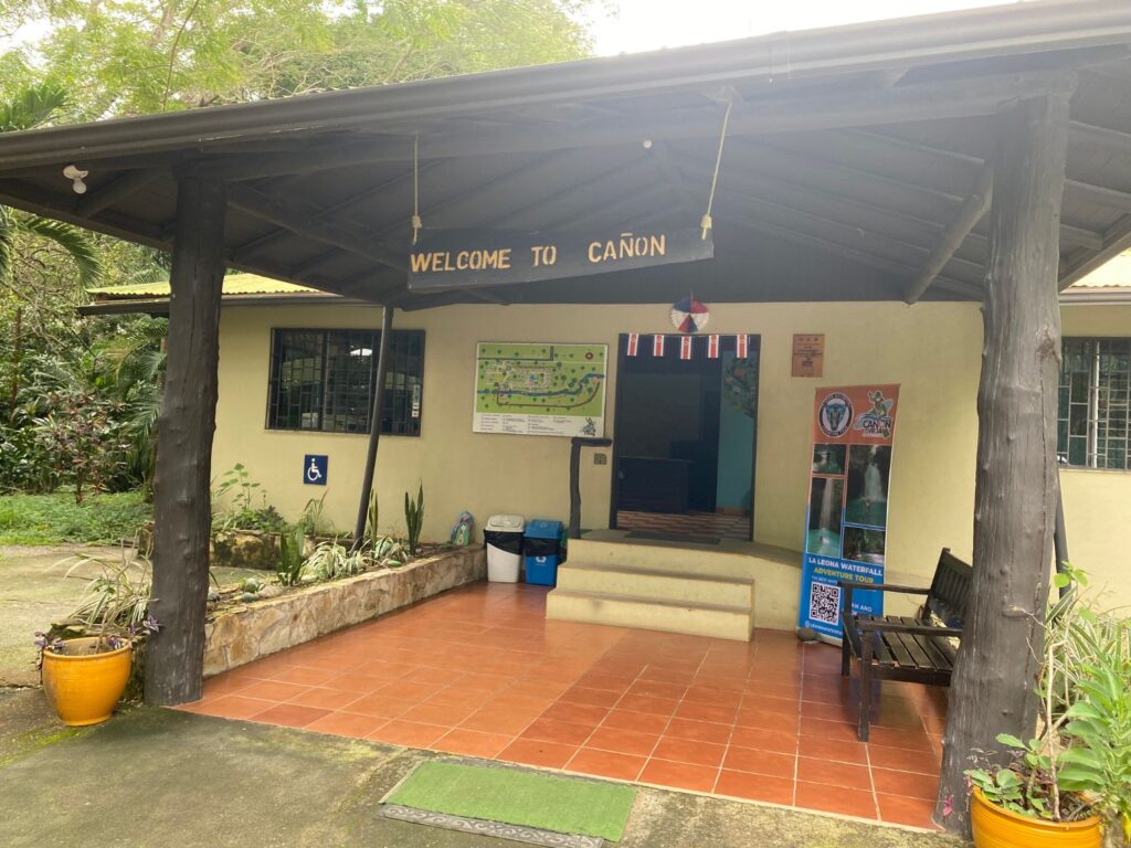 Costa Rica Rincon de la Vieja Volcano